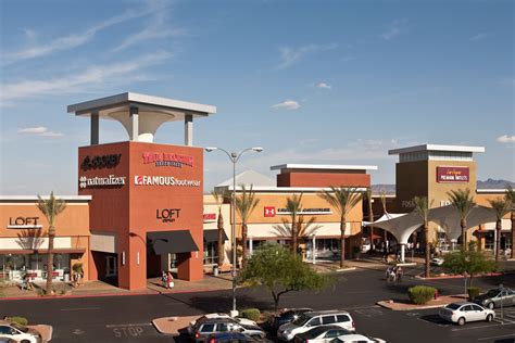 factory outlet mall las vegas.